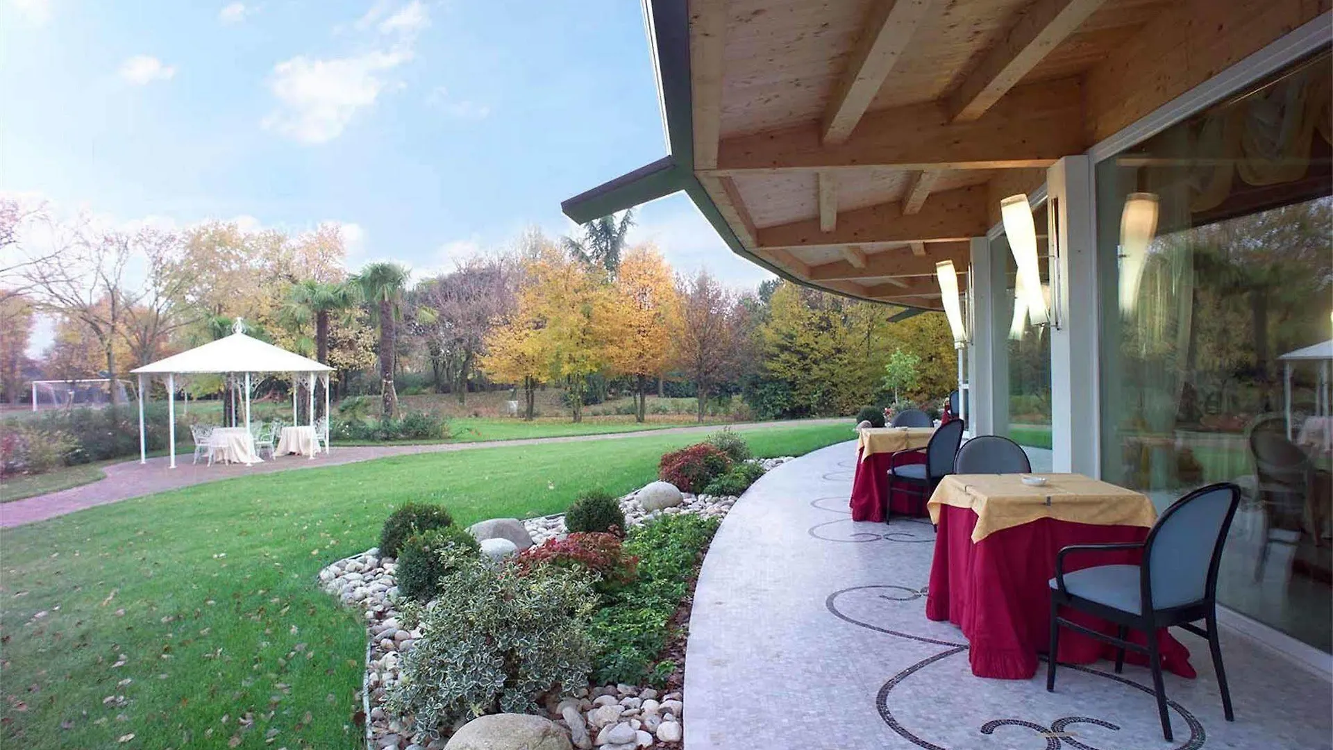 Park Hotel Junior Quarto dʼAltino 4*,  Olaszország
